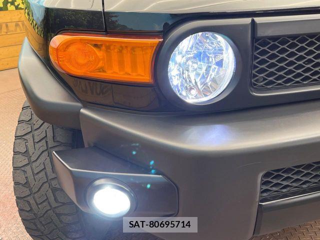 Toyota FJ CRUISER 2016-01 8335857-11