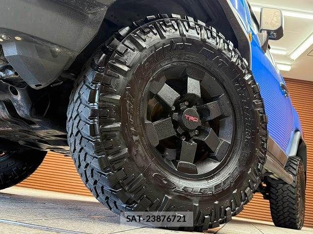 Toyota FJ CRUISER 2011-02 8335861-18