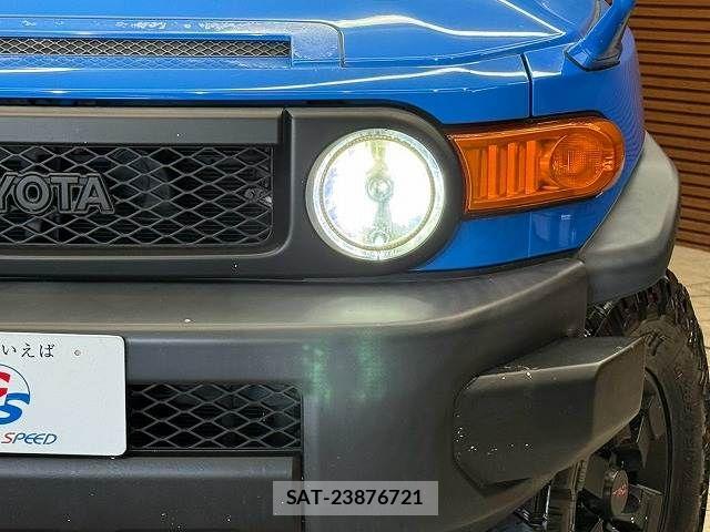 Toyota FJ CRUISER 2011-02 8335861-19