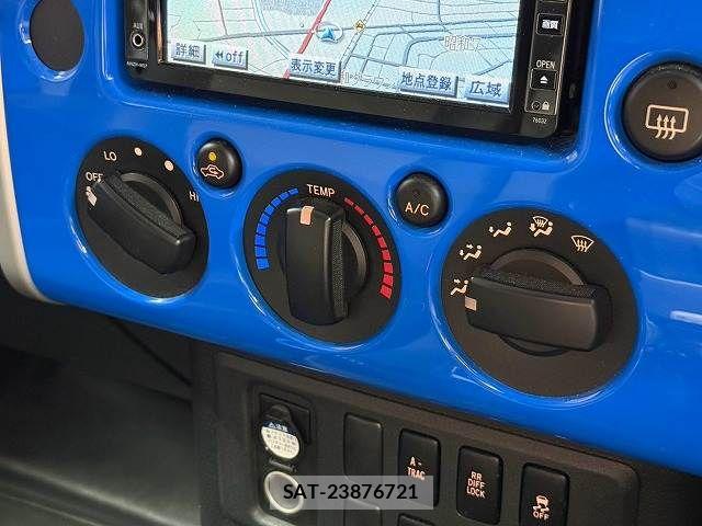 Toyota FJ CRUISER 2011-02 8335861-8