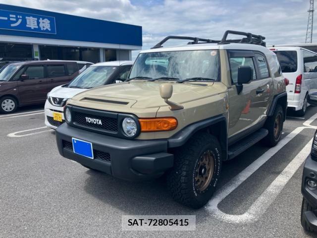 Toyota FJ CRUISER 2012-01 8335855-1