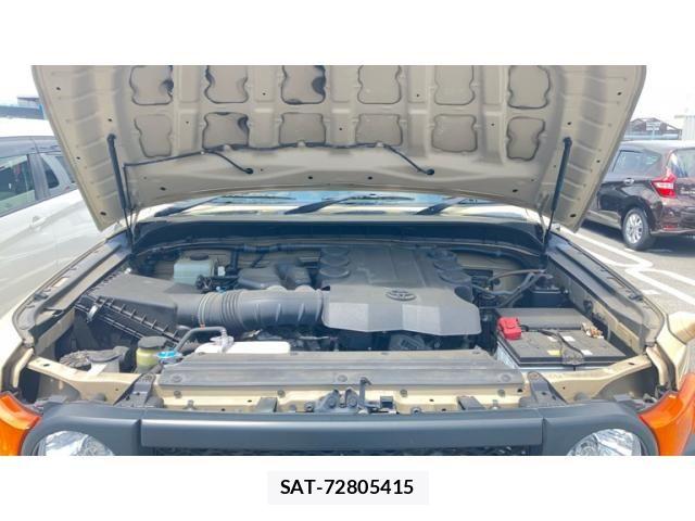 Toyota FJ CRUISER 2012-01 8335855-21