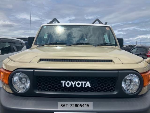 Toyota FJ CRUISER 2012-01 8335855-22