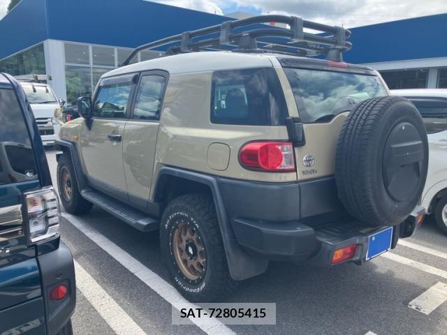 Toyota FJ CRUISER 2012-01 8335855-4