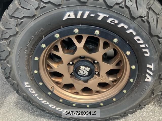 Toyota FJ CRUISER 2012-01 8335855-6