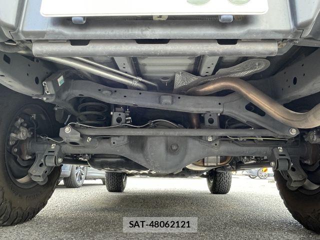Toyota FJ CRUISER 2017-03 8354498-9
