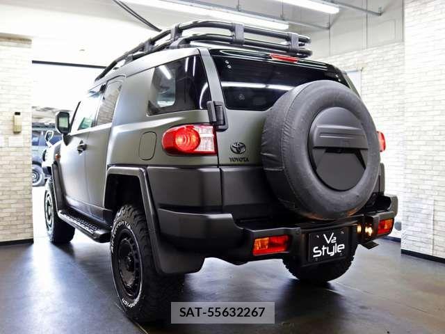 Toyota FJ CRUISER 2013-03 8354497-14