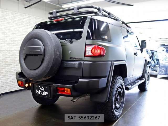 Toyota FJ CRUISER 2013-03 8354497-16