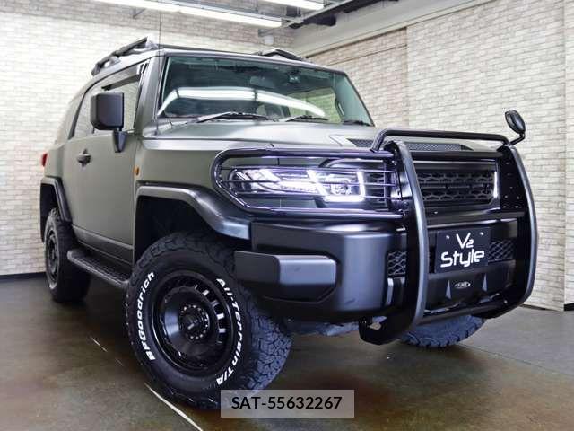 Toyota FJ CRUISER 2013-03 8354497-2