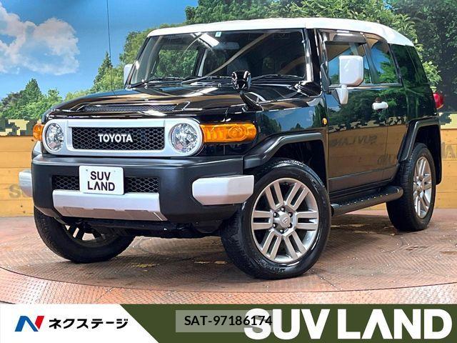 Toyota FJ CRUISER 2012-03 8354499-0