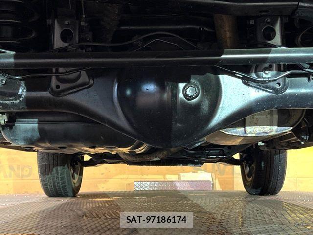 Toyota FJ CRUISER 2012-03 8354499-18