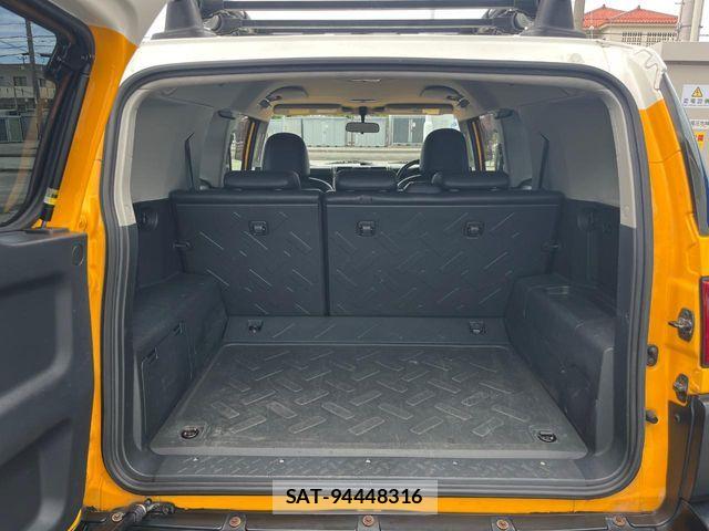 Toyota FJ CRUISER 2012-07 8354502-9