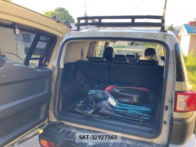 Toyota FJ CRUISER 2012-11 8354501-9