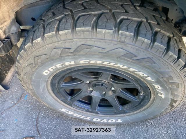 Toyota FJ CRUISER 2012-11 8354501-15
