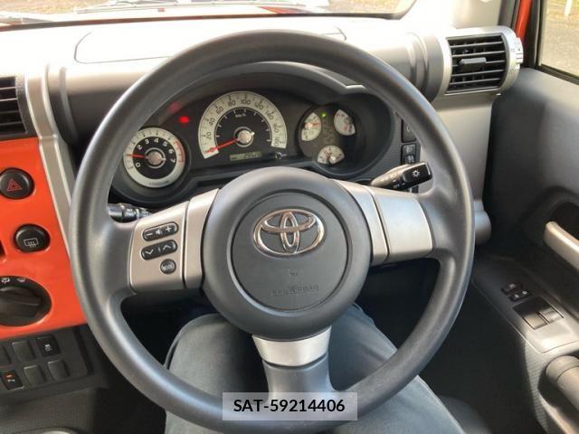 Toyota FJ CRUISER 2014-01 8365961-15