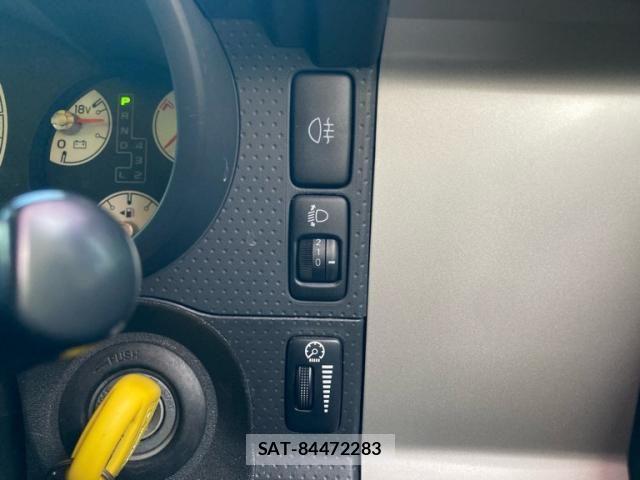 Toyota FJ CRUISER 2011-12 8365963-16