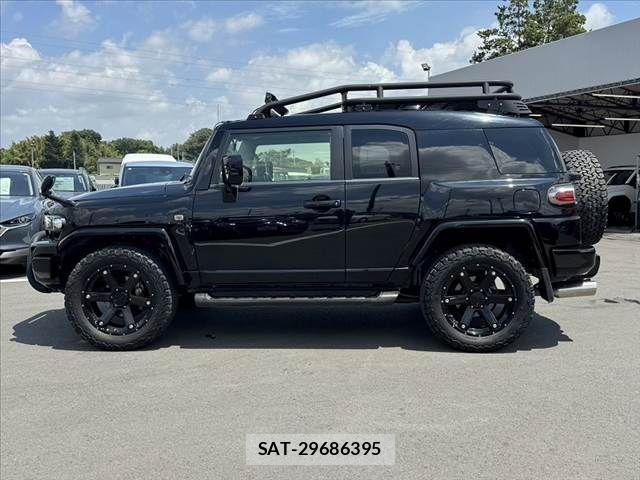 Toyota FJ CRUISER 2018-02 8365960-10