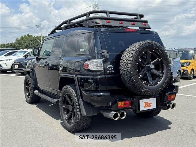 Toyota FJ CRUISER 2018-02 8365960-12