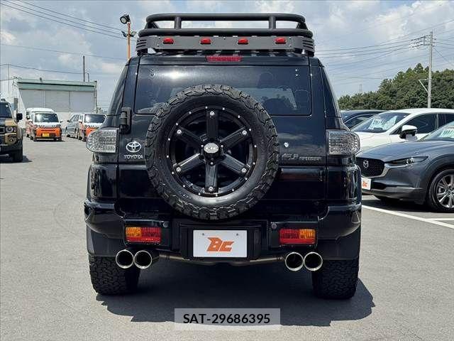 Toyota FJ CRUISER 2018-02 8365960-13