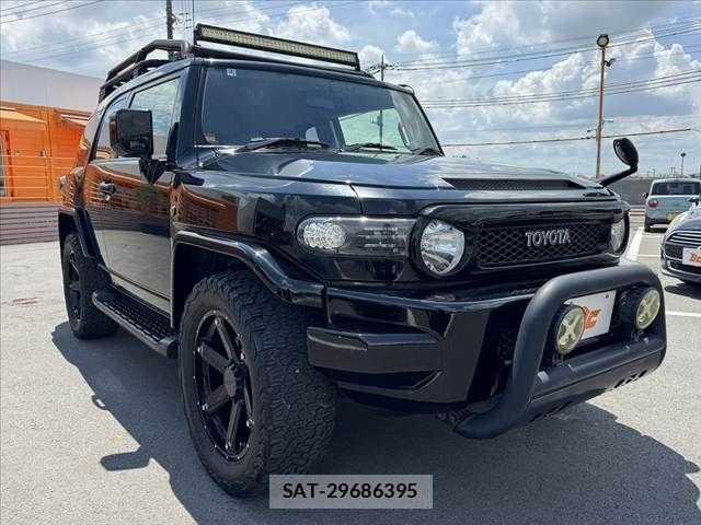 Toyota FJ CRUISER 2018-02 8365960-7