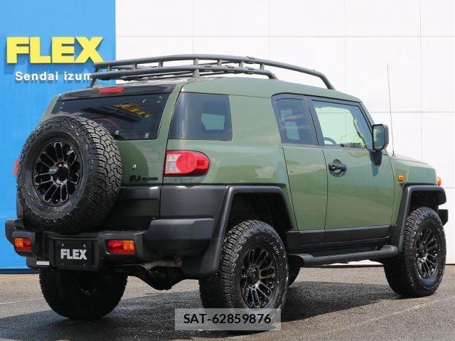 Toyota FJ CRUISER 2014-01 8365959-19