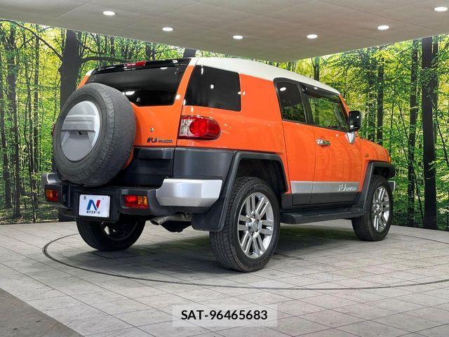 Toyota FJ CRUISER 2013-08 8365962-14