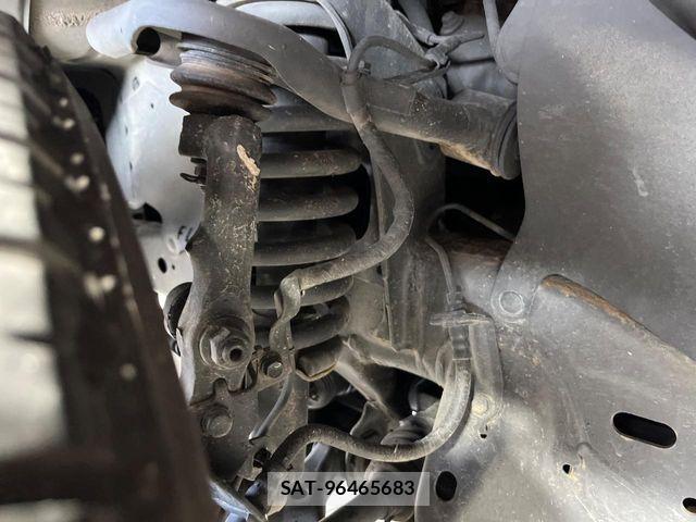 Toyota FJ CRUISER 2013-08 8365962-17