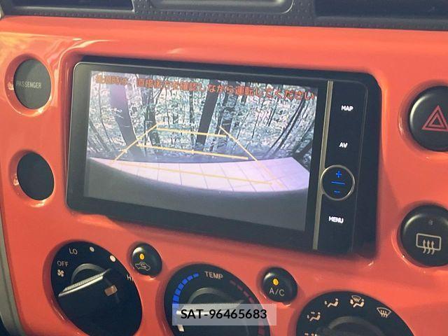 Toyota FJ CRUISER 2013-08 8365962-3