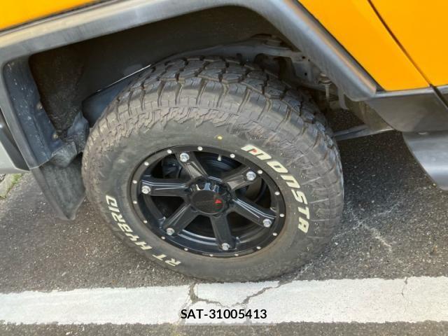 Toyota FJ CRUISER 2012-02 8371663-5