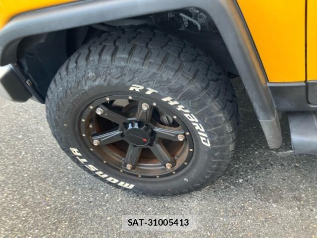 Toyota FJ CRUISER 2012-02 8371663-7