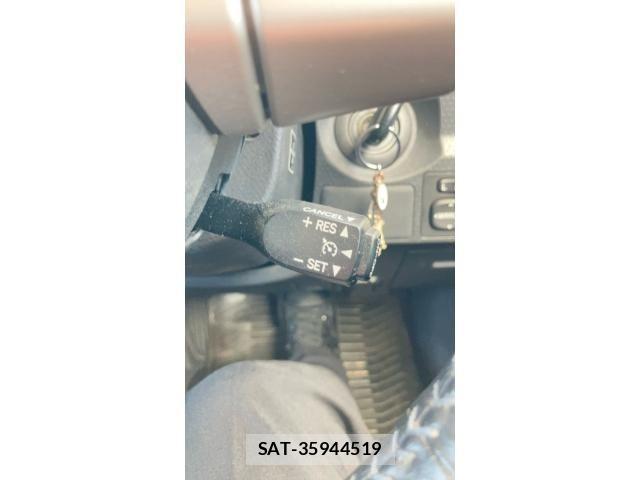 Toyota FJ CRUISER 2015-12 8412473-21
