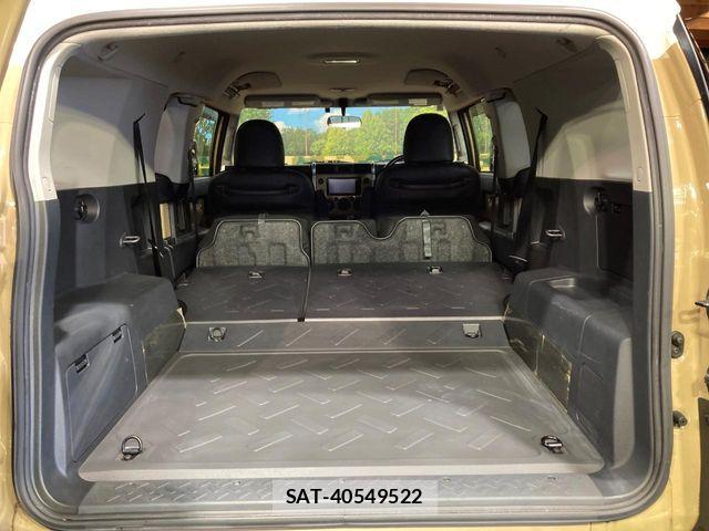 Toyota FJ CRUISER 2017-01 8457497-9