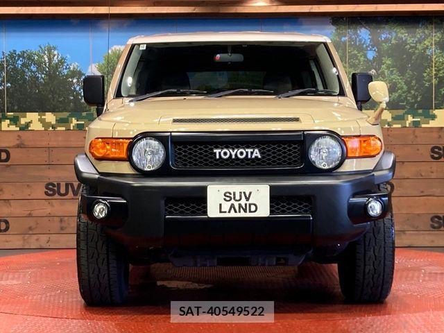 Toyota FJ CRUISER 2017-01 8457497-13