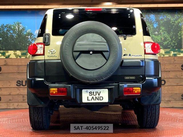 Toyota FJ CRUISER 2017-01 8457497-14