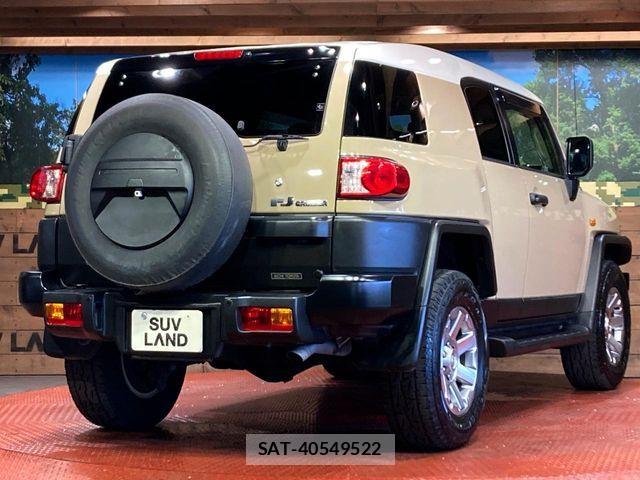 Toyota FJ CRUISER 2017-01 8457497-16