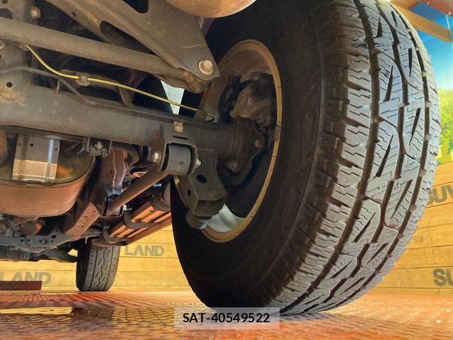 Toyota FJ CRUISER 2017-01 8457497-19