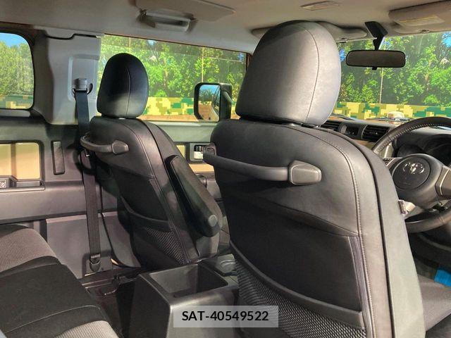 Toyota FJ CRUISER 2017-01 8457497-7