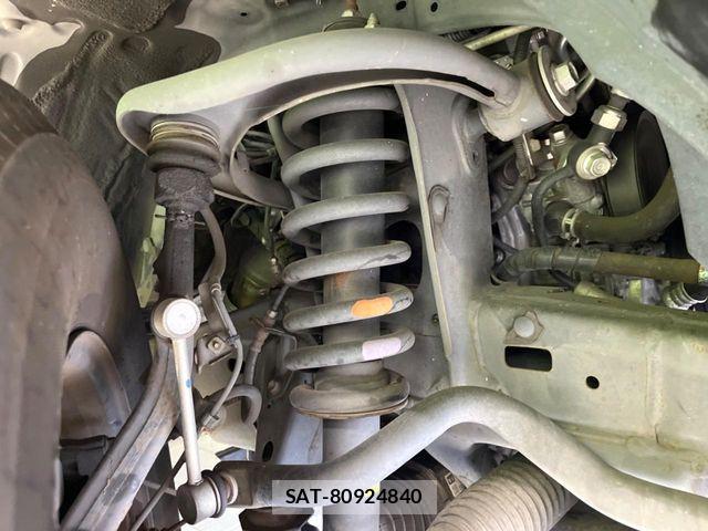 Toyota FJ CRUISER 2016-02 8485418-19