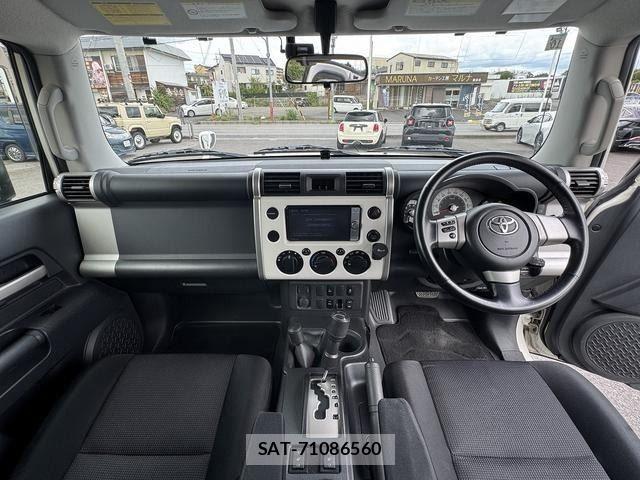 Toyota FJ CRUISER 2011-09 8485419-1
