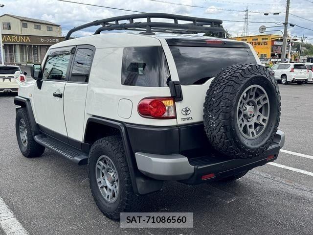 Toyota FJ CRUISER 2011-09 8485419-3