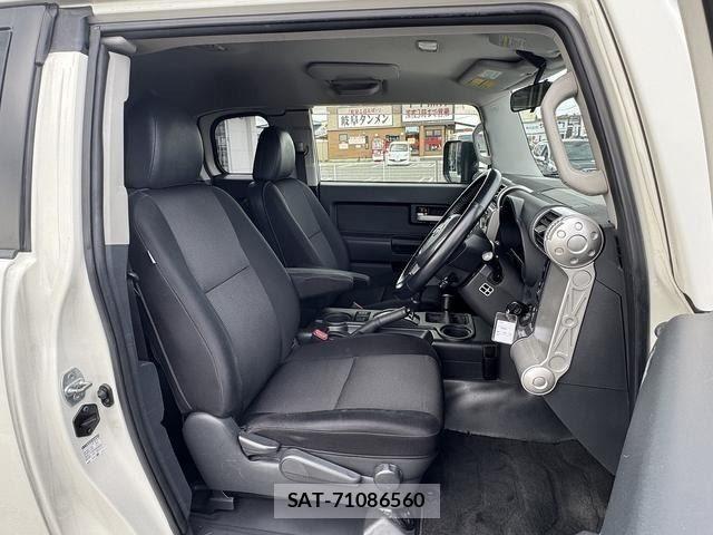 Toyota FJ CRUISER 2011-09 8485419-8