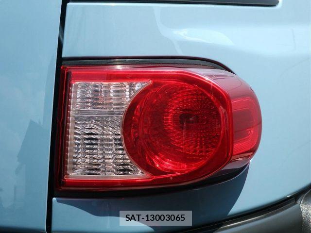 Toyota FJ CRUISER 2014-01 8561931-15