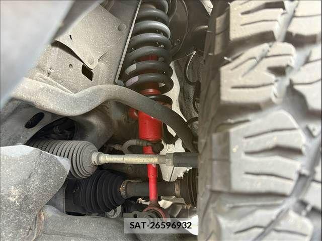 Toyota FJ CRUISER 2017-05 8561933-3