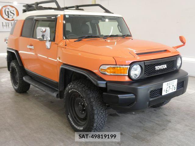 Toyota FJ CRUISER 2013-04 8561932-0