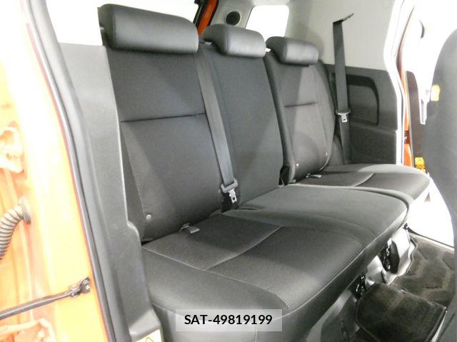 Toyota FJ CRUISER 2013-04 8561932-13