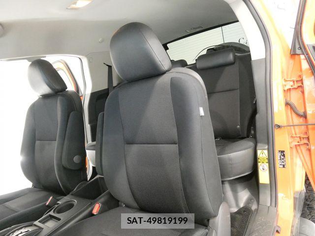 Toyota FJ CRUISER 2013-04 8561932-18
