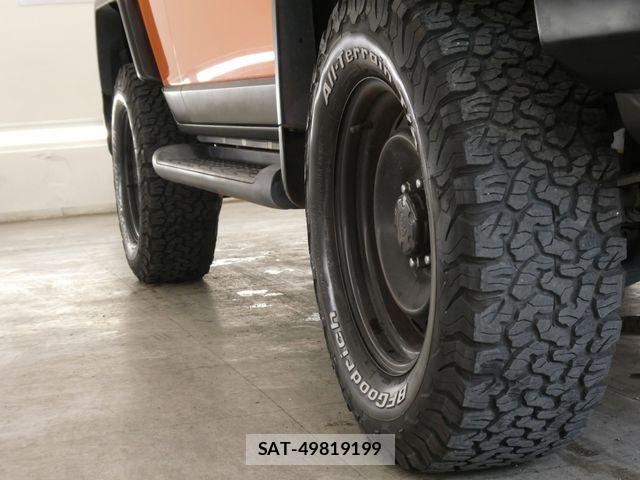 Toyota FJ CRUISER 2013-04 8561932-6