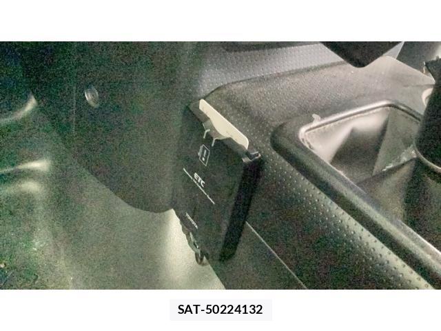 Toyota FJ CRUISER 2012-08 8561934-20