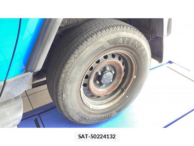 Toyota FJ CRUISER 2012-08 8561934-3