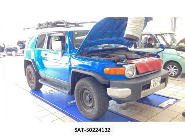 Toyota FJ CRUISER 2012-08 8561934-8